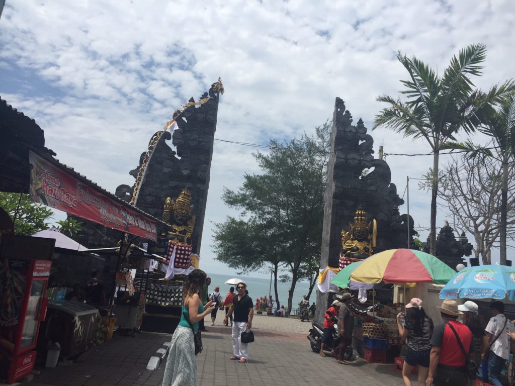 de poort van pura tanah lot