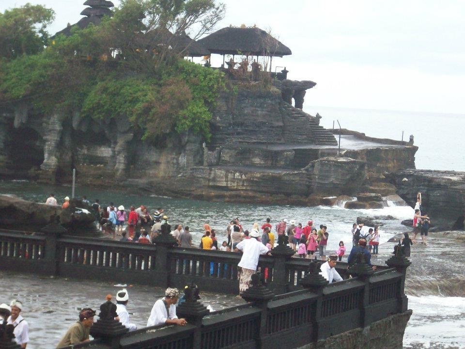 pura tanah lot is de mooiste tempel op bali