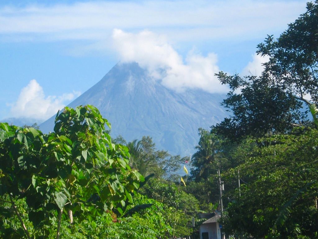 merapi vulkaan bij de candi borobudur