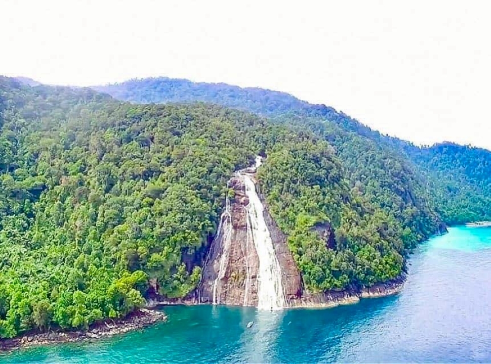 waterval op Mursala eilanden